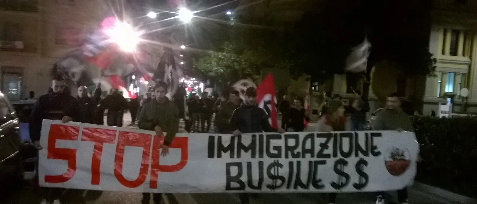 Catanzaro, Alpocat scende in piazza contro il “business dell’immigrazione”