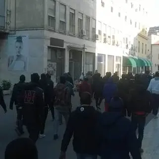 Cosenza, controlli e sequestri alla “Fiera di San Giuseppe”: protestano gli ambulanti