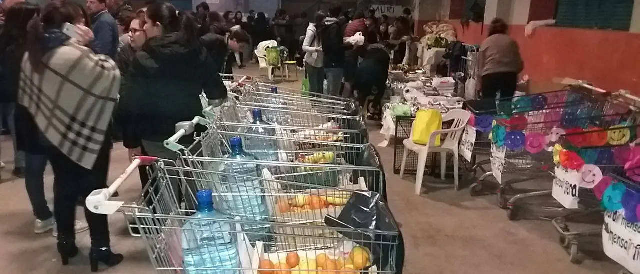 La Cosenza solidale in fiera per portare un pasto caldo ai migranti (VIDEO)