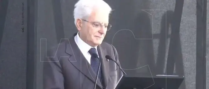 Mattarella a Locri: «Lottare contro le mafie per la libertà e la democrazia»