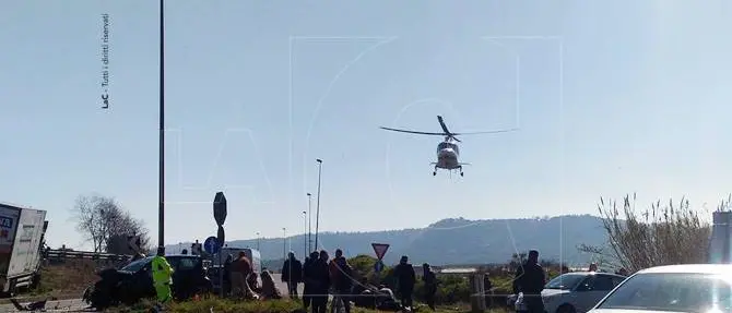 Camion contro auto: grave incidente a Lamezia