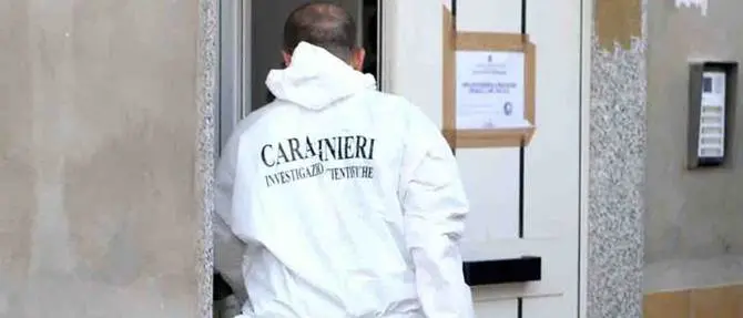 Omicidio Lettieri, oggi le analisi sulla ciocca di capelli dell'assassino