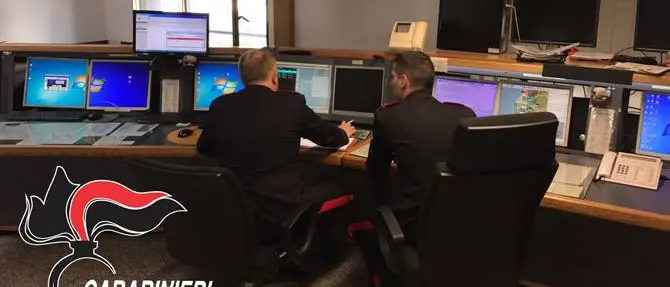 Aggredisce e tenta di violentare una ragazza alla fermata dell’autobus: arrestato reggino (FOTO-VIDEO)