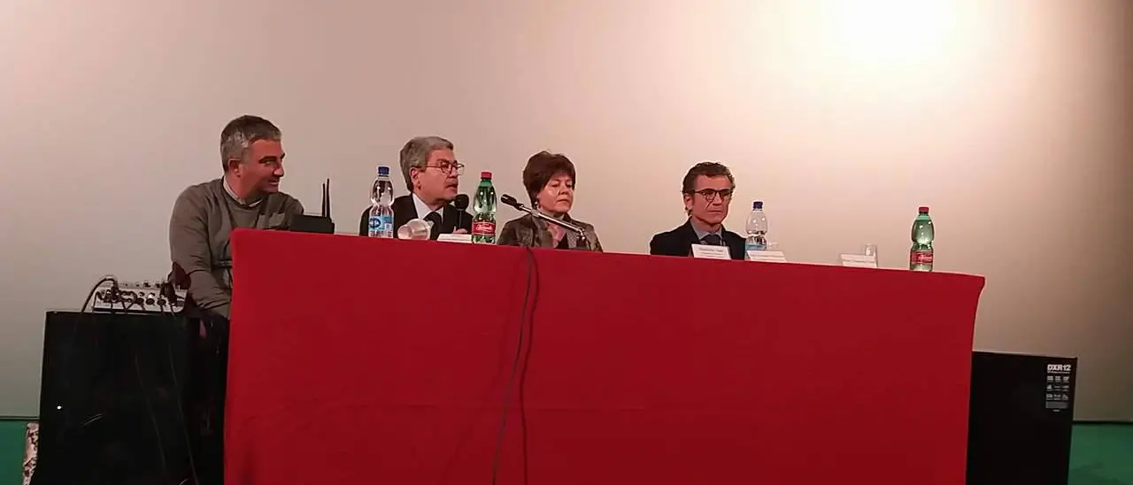 Cyberbullismo e scuola, Spagnuolo a confronto con gli alunni