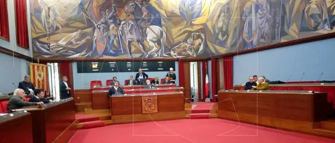 Consiglio comunale a Catanzaro, all’ordine del giorno anche i debiti fuori bilancio