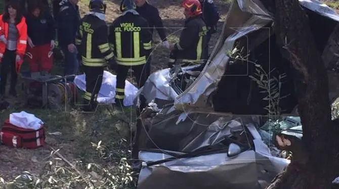 Incidente a Gizzeria, perde la vita 23enne. Gravissimo un altro giovane