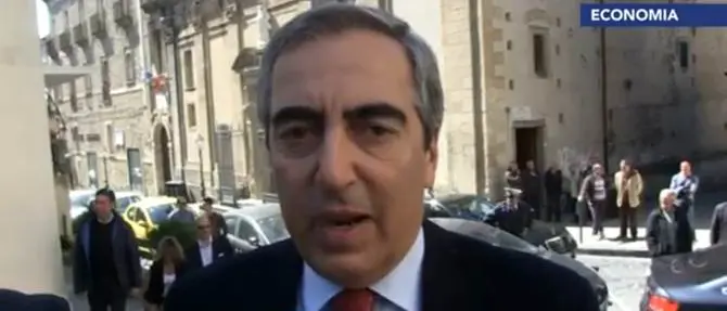 Paola: si conclude il Crowdfunding day. A sorpresa, visita di Gasparri (VIDEO)