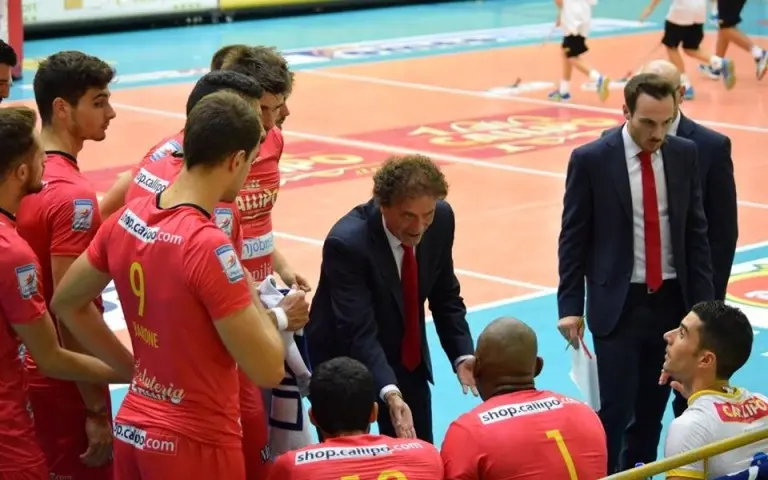 VOLLEY | Male la Tonno Callipo. Sorridono le squadre femminili