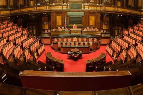 Roma, aula del senato della Repubblica foto dell\\'aula del senato della Repubblica vuota , Francesco Fotia