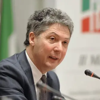 Marcello Fiori in Calabria per blindare gli assetti in Forza Italia