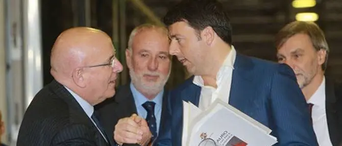 Ti piace vincere facile? Renzi vola sopra l'80% in Calabria correndo contro nessuno