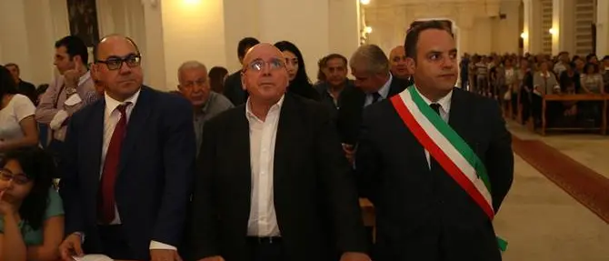 Oliverio a Celico: 'Il futuro non ce lo regala nessuno. Dobbiamo costruirlo con le nostre mani'