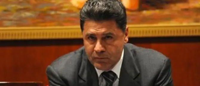 Nicolò (FI): 'si convochi consiglio ad hoc per apertura cardiochirurgia'