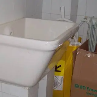 Me ne andavo al mattino all’ospedale, che un paziente dovevo visitare… FOTO