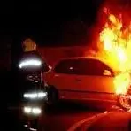 Filadelfia (VV), incendiata l'auto dell'ex comandante dei vigili urbani