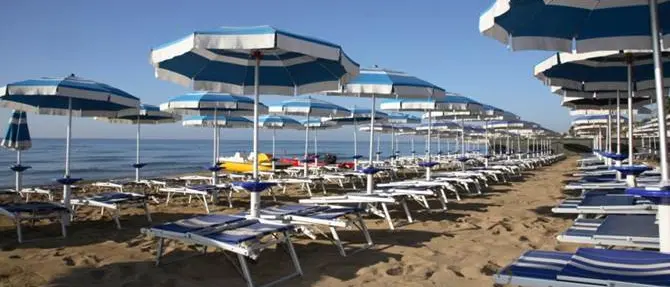 Briatico, sequestrato stabilimento balneare