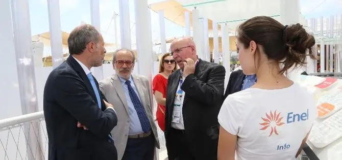 Expo 2015: il Presidente Oliverio ha visitato il padiglione Enel