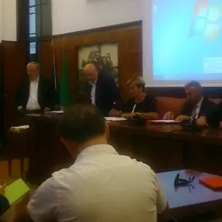 Sottoscritto l’accordo per la produzione di auto a Gioia Tauro VIDEO