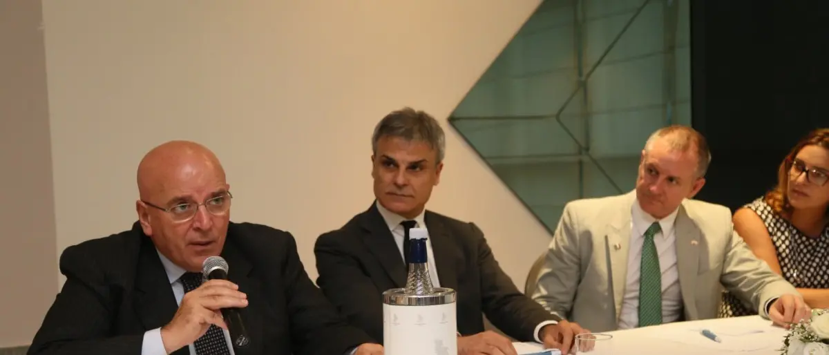 Il presidente della Regione Oliverio ha incontrato il premier del South Australia Jay Weatherill