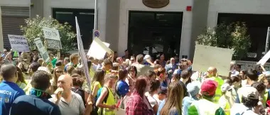 Marrelli hospital, continua la protesta: occupato l’ufficio di Scura VIDEO