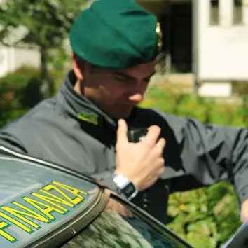 Trovati in auto con cinque chili di hashish: arrestati tre vibonesi