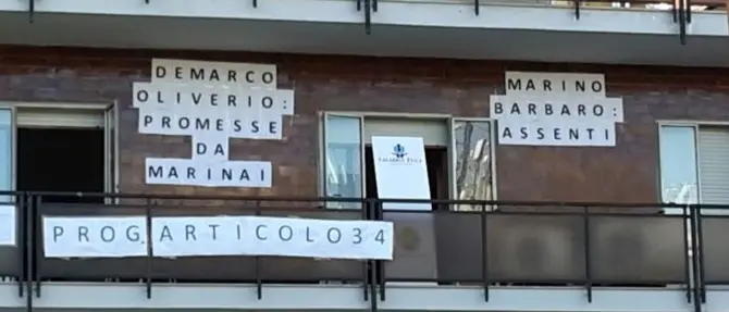 Non percepiscono lo stipendio da 8 mesi: occupano la sede di Calabria Etica