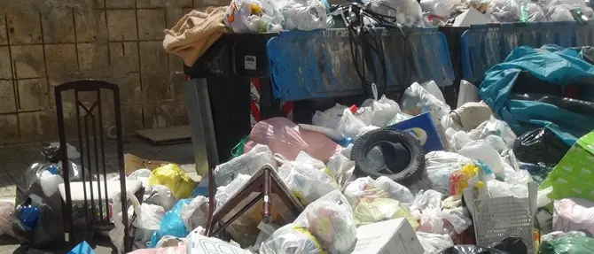 Emergenza rifiuti a Vibo, Lo Schiavo: 'Servono risposte straordinarie'