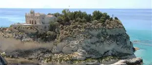 L’ASTICE TORNA A POPOLARE IL MAR TIRRENO