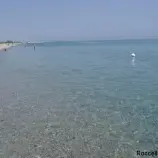 REGGIO CALABRIA: IL MARE RESTITUISCE IL CADAVERE DI UN CINQUANTENNE. DA ACCERTARE LE CAUSE DEL DECESSO