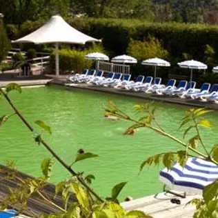 Incontro sulle terme Luigiane alla presenza di Magorno e Barbalace