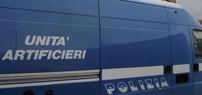 Niente fuochi d'artificio alla festa di paese: sequestrati perchè illegali