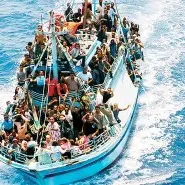 IMMIGRAZIONE: A REGGIO CALABRIA SBARCANO 680 PERSONE