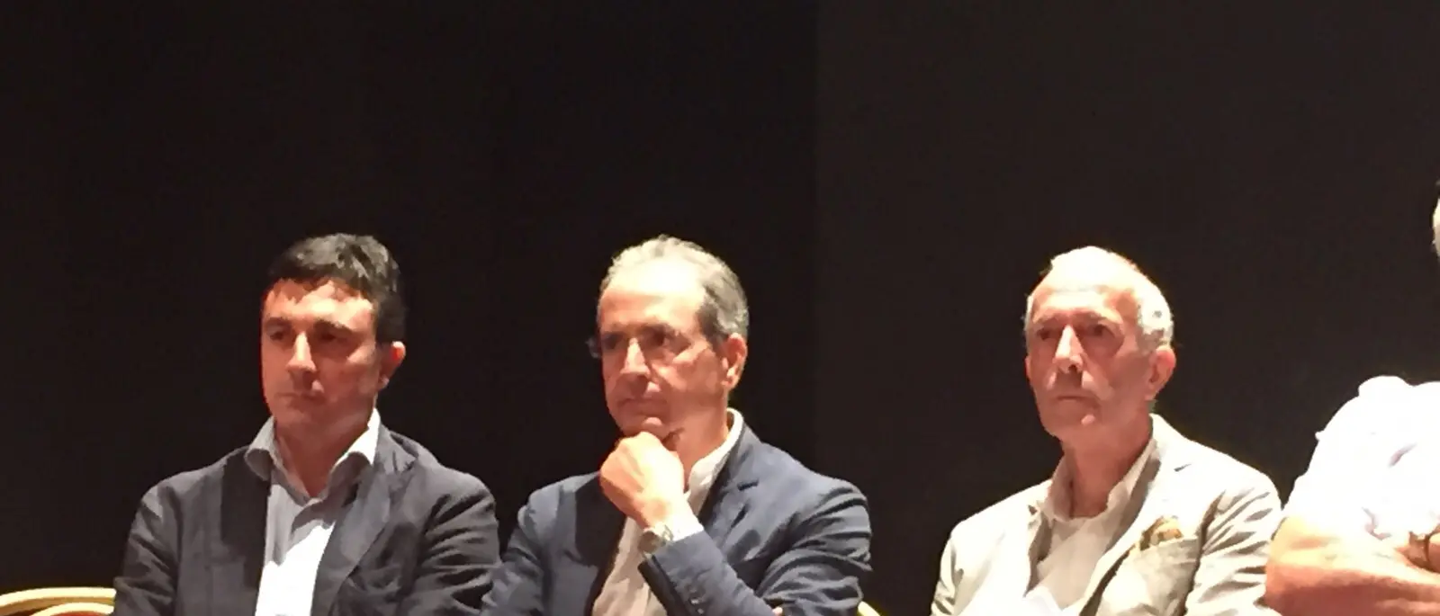 Lamezia, anche le associazioni contro Scura