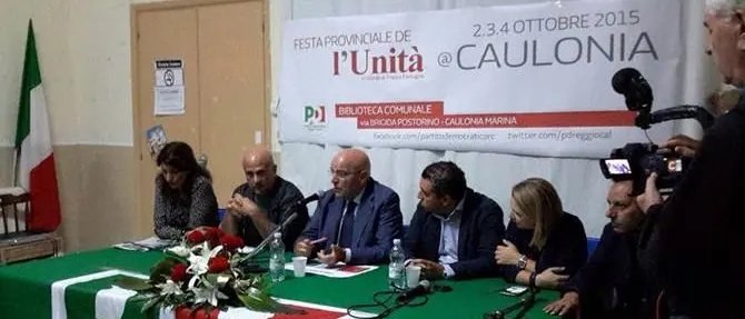 Oliverio a Caulonia: 'Ci sono tutte le condizioni per cambiare la Calabria. Se falliremo non avremo alibi'