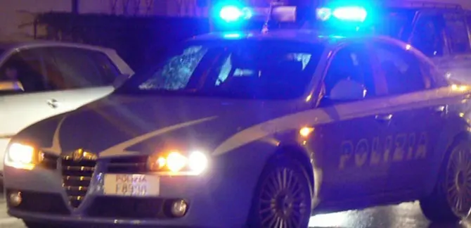 Reggio Calabria: insegue auto della ex moglie con a bordo il figlio e spara, arrestato
