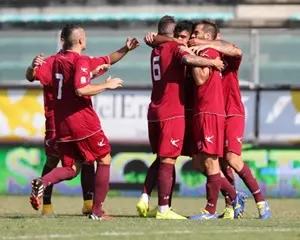 Calcio: Reggio vs Siracusa 2-3