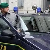 ‘TI SISTEMA PIETRO GRASSO’ MA E’ UNA TRUFFA. ARRESTATO UN VIGILE URBANO