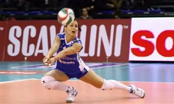 VOLLEY A2 F.: SOVERATO INGAGGIA ROANI