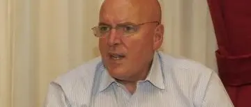 AVANTI TUTTA E NESSUN DIETRO-FRONT, IL PARTITO DEMOCRATICO TRAVOLTO DAL 'CICLONE' MARIO OLIVERIO