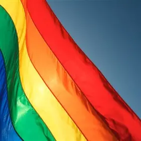 \"GAY PRIDE\", IN MIGLIAIA SFILANO A REGGIO CONTRO L'OMOFOBIA E PER I DIRITTI DEGLI OMOSESSUALI