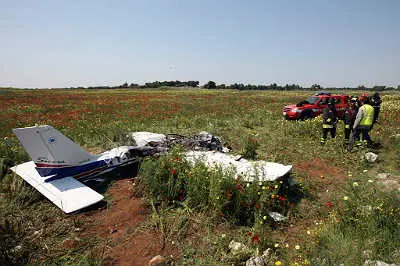 SCALEA, PRECIPITA ULTRALEGGERO: DUE MORTI