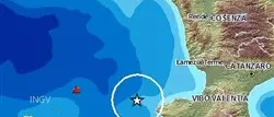 FORTE SCOSSA DI TERREMOTO A LARGO DELLA COSTA TIRRENICA CALABRESE. TANTA PAURA, NESSUN DANNO