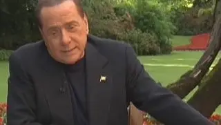 REGIONALI, NODO-CANDIDATURA: BERLUSCONI SFOGLIA LA MARGHERITA. GLI AZZURRI ALLA CORTE DI SILVIO