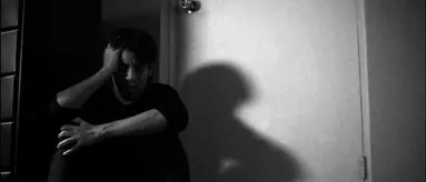 STALKER ARRESTATO A CATANZARO; DA DUE ANNI PERSEGUITAVA UNO SCRITTORE