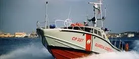 CAPO VATICANO, GOMMONE ALLA DERIVA INTERCETTATO DALLA GUARDIA COSTIERA