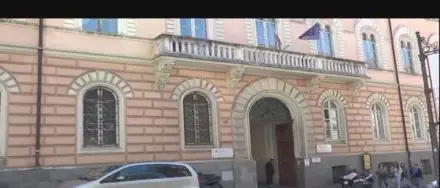 CATANZARO: TENTATA RAPINA IN CENTRO. IN 6 IN MANETTE DOPO FUGA SUI TETTI