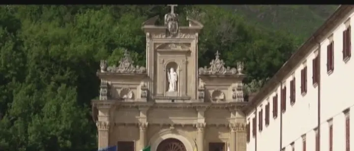 AMMANCO AL SANTUARIO DI PAOLA: NUOVI SEQUESTRI DELLA GUARDIA DI FINANZA. NEL MIRINO DUE CONIUGI