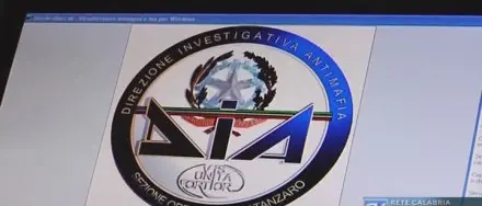 CLAMOROSA INCHIESTA DELLA DIA: MANETTE PER L’EX MINISTRO SCAJOLA