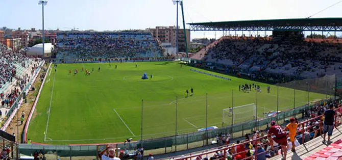 Reggina penalizzata. Ghigliottinati quattro punti in classifica