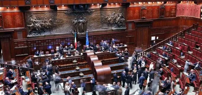 I democratici calabresi alla Camera insorgono contro il taglio dei fondi ai precari